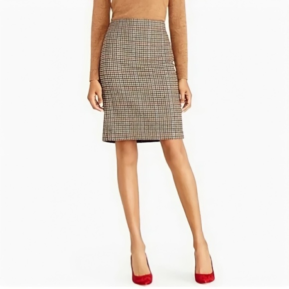 J. Crew Dresses & Skirts - J. Crew Houndstooth Pencil Skirt in Brown and Black